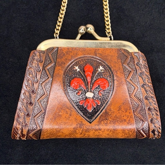 HANDMADE TOOLED LEATHER COIN PURSE GOLD CHAIN PAINTED FLEUR DE LIS WESTERN - Picture 13 of 14